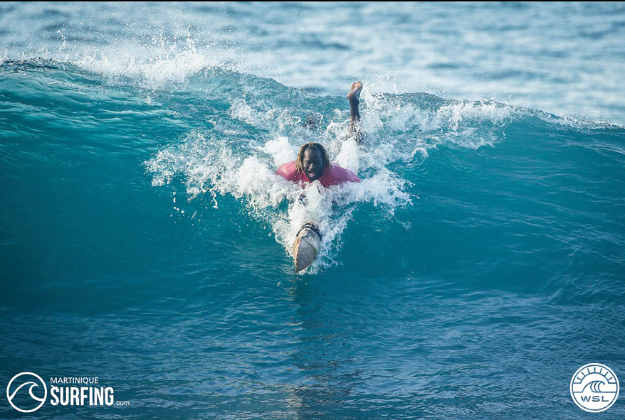 Pratique du surf bwa flo